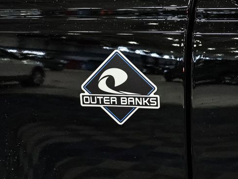 Certified 2024 Ford Bronco Outer Banks image 18