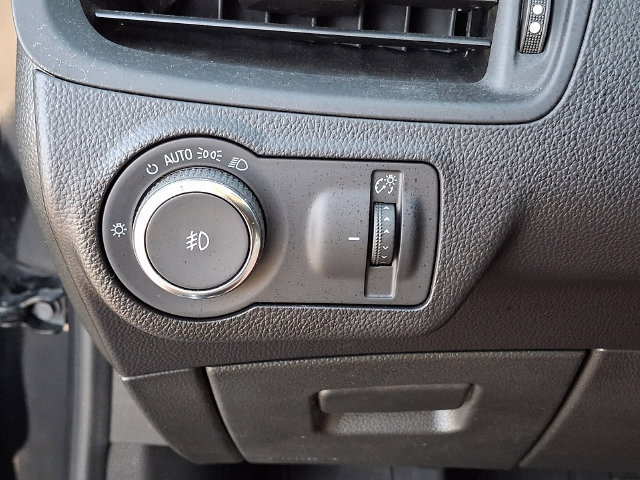 Used 2020 Buick Envision Preferred AWD/4WD image 24