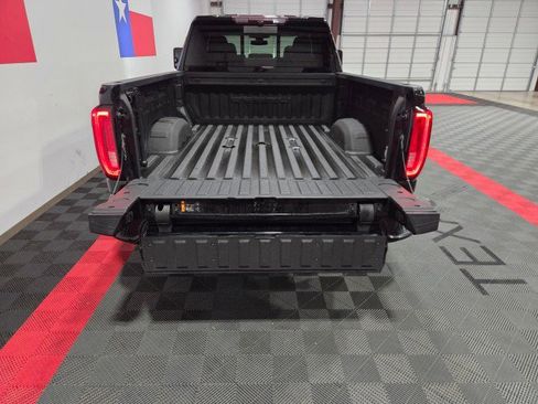 Used 2022 GMC Sierra 2500 Denali image 29