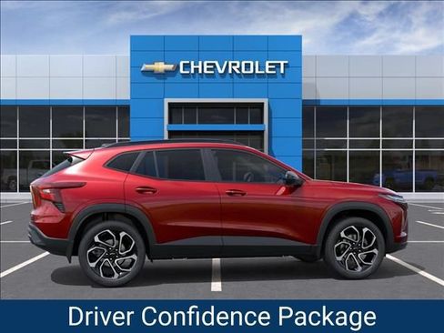 New 2026 Chevrolet Trax RS w/ Driver Confidence Package FWD image 5