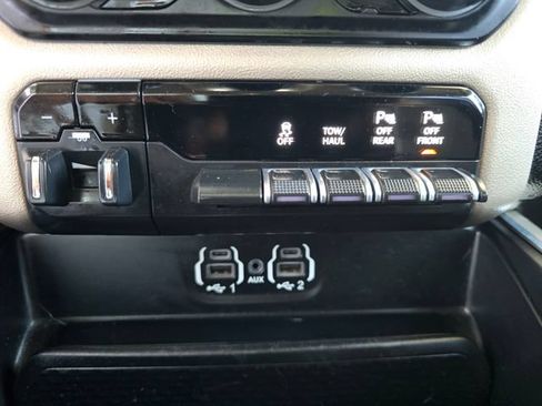 Certified 2021 RAM 1500 Laramie AWD/4WD image 16