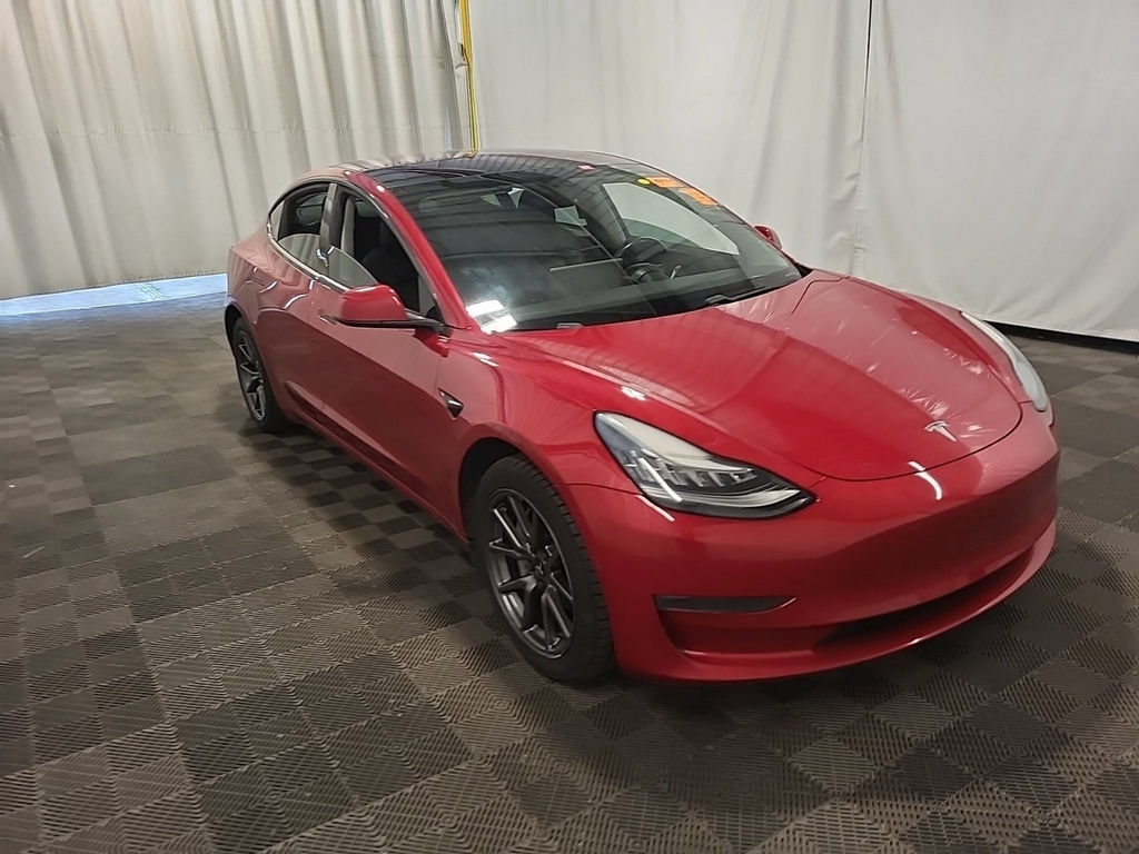 Used 2018 Tesla Model 3 Mid Range RWD image 3