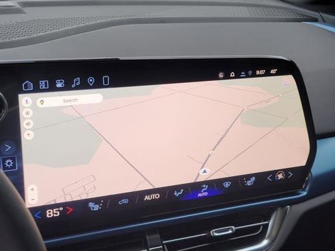 New 2026 Chevrolet Equinox EV LT image 26