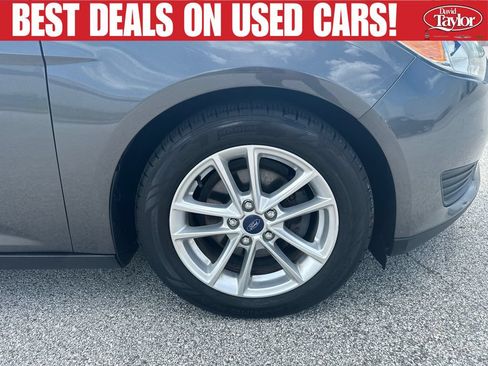 Used 2015 Ford Focus SE FWD image 29
