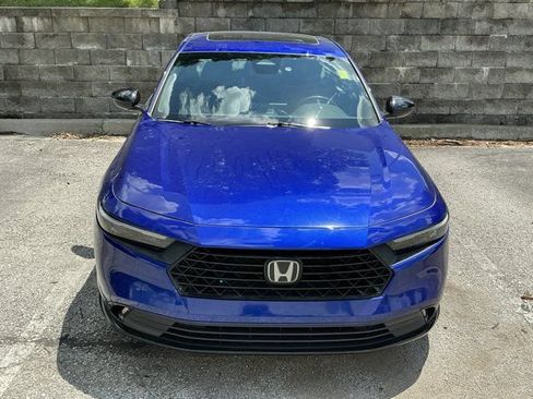Used 2023 Honda Accord Sport image 3