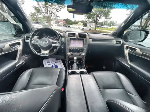 Used 2021 Lexus GX 460 Premium w/ Premium Package AWD/4WD image 21