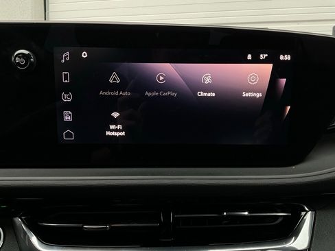 Used 2025 Buick Envista Sport Touring image 28