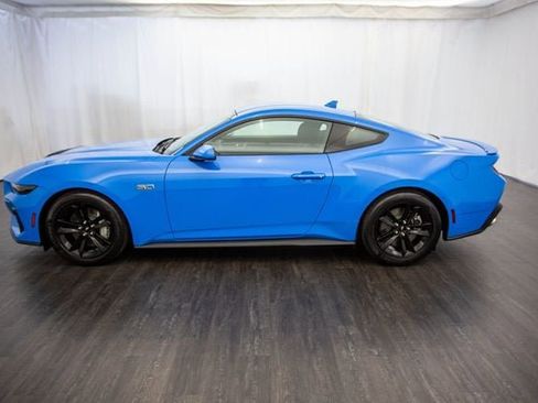 Used 2025 Ford Mustang GT image 7