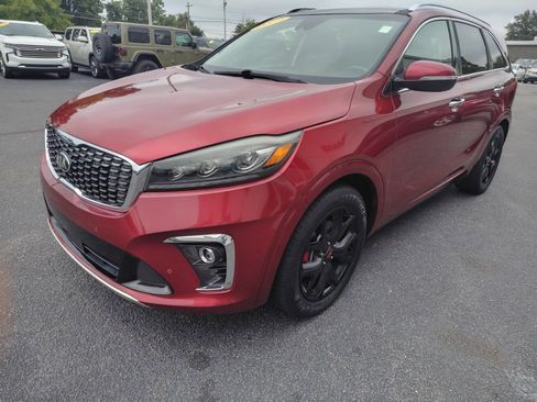 Used 2019 Kia Sorento SX w/ SX Touring Package image 4