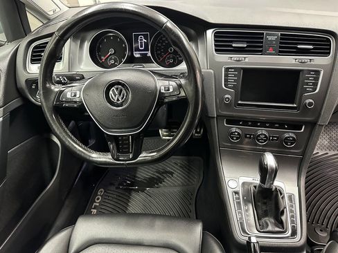 Used 2017 Volkswagen Golf Alltrack SEL image 27