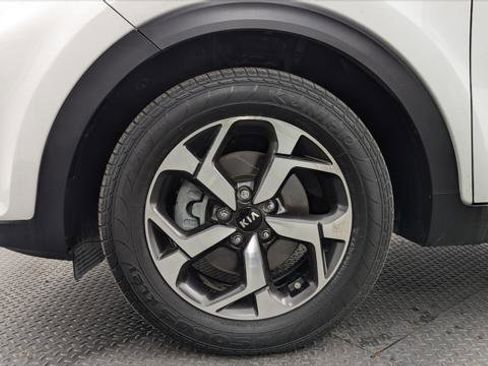 Used 2020 Kia Sportage LX image 29