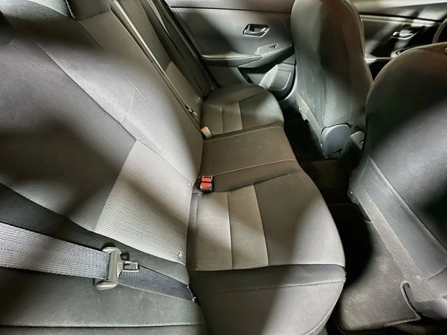Used 2024 Nissan Sentra SV FWD image 24