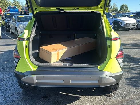 Used 2025 Hyundai Kona Limited image 33