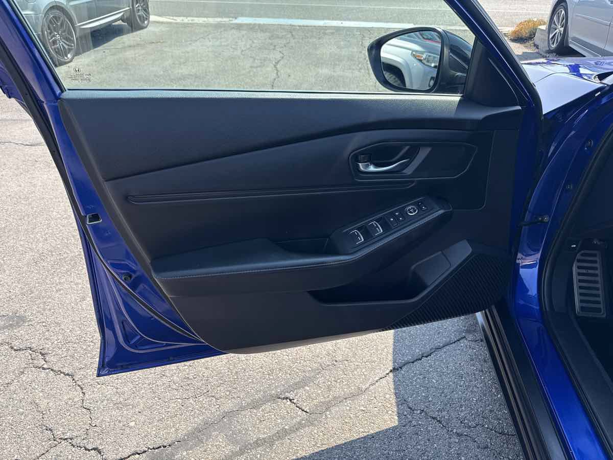 Used 2023 Honda Accord Sport image 12