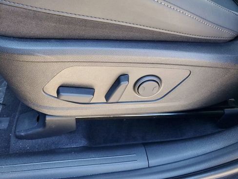 New 2025 Kia Sorento S w/ Panoramic Sunroof Package image 9