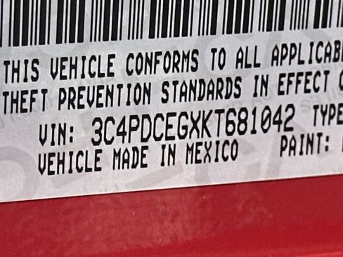 Used 2019 Dodge Journey GT image 32