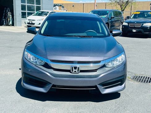 Used 2017 Honda Civic EX image 2
