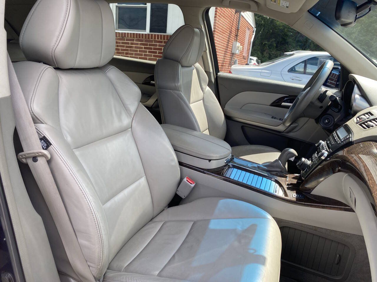 Used 2012 Acura MDX w/ Tech & Entertainment Pkg AWD/4WD image 18