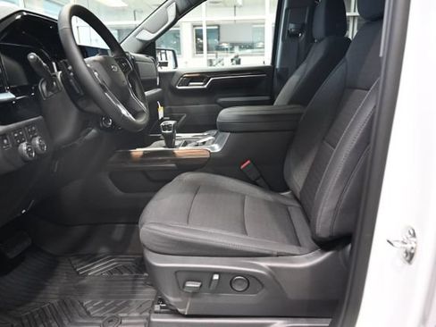 New 2026 Chevrolet Silverado 1500 RST AWD/4WD image 12