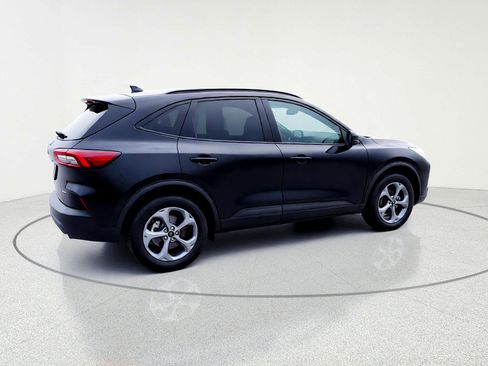 New 2026 Ford Escape ST-Line w/ Cold Weather Package image 9