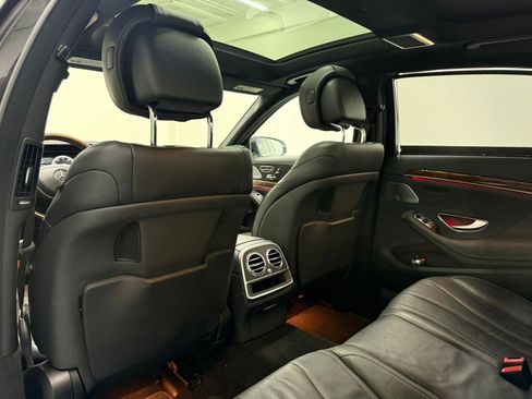 Used 2016 Mercedes-Benz S 550 Sedan image 37