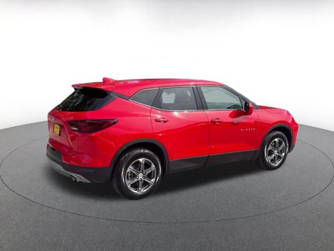 Used 2026 Chevrolet Blazer LT AWD/4WD image 15