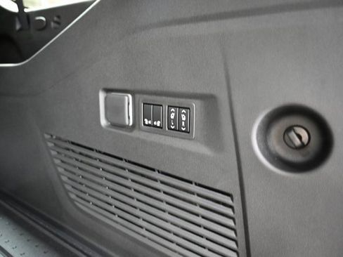 New 2026 Chevrolet Suburban RST w/ Advanced Technology Package image 31