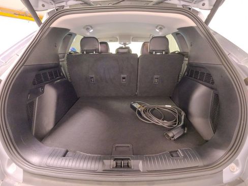 Used 2024 Ford Escape SE image 21