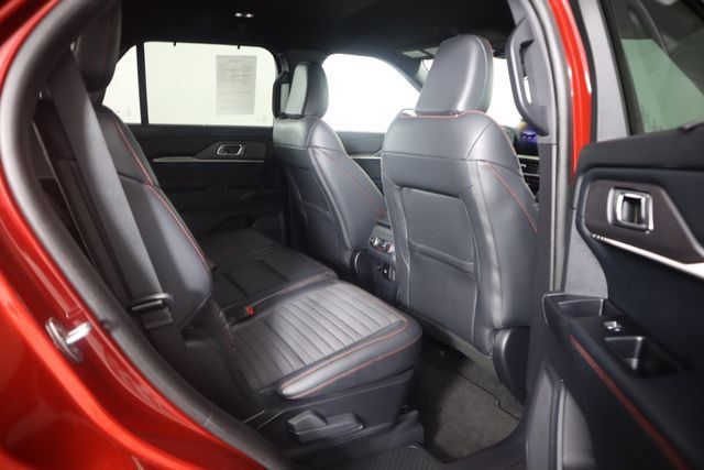 Used 2025 Ford Explorer ST-Line w/ Premium Package AWD/4WD image 72
