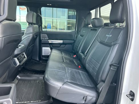 Certified 2025 Ford F350 Platinum AWD/4WD image 27