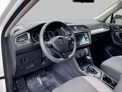 Used 2020 Volkswagen Tiguan S AWD/4WD image 17