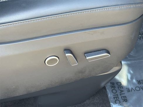 Used 2022 Tesla Model X Plaid image 41