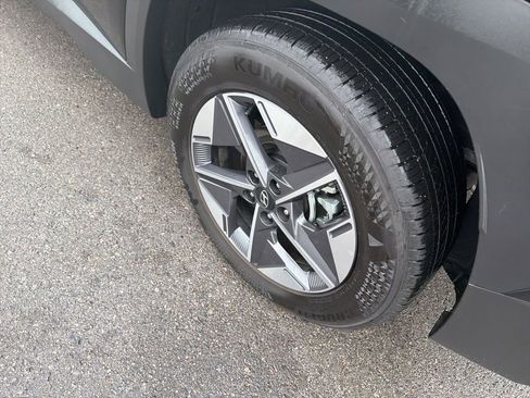 Used 2025 Hyundai Tucson SEL FWD image 24