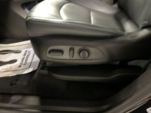 Used 2023 Buick Enclave Essence w/ Experience Buick Package image 13