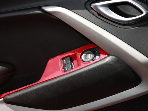 Used 2022 Chevrolet Camaro LT RWD image 48