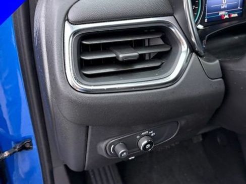 Used 2024 Chevrolet Equinox LT w/ LPO, Floor Liner Package AWD/4WD image 13