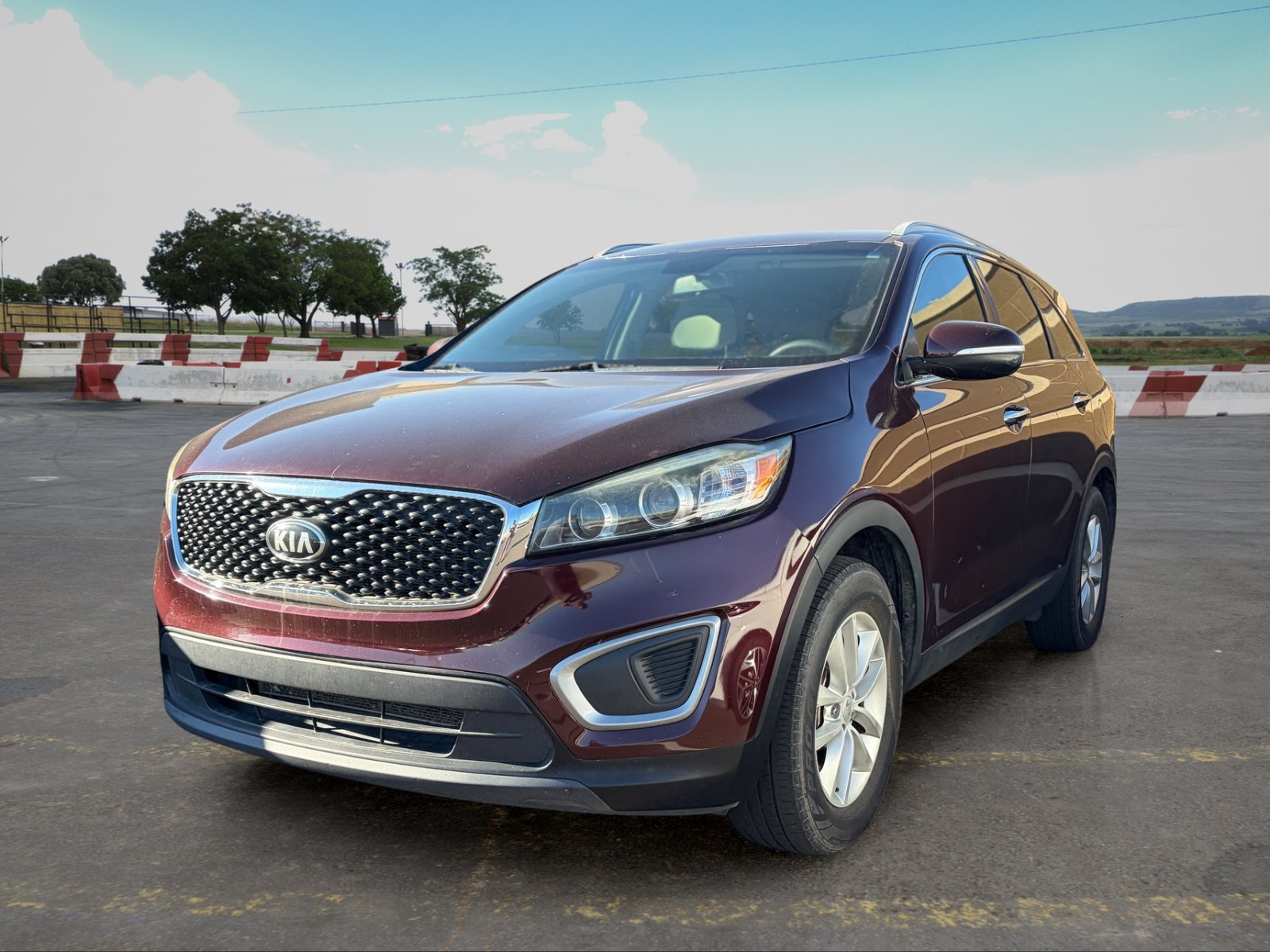 Used 2017 Kia Sorento FWD image 5