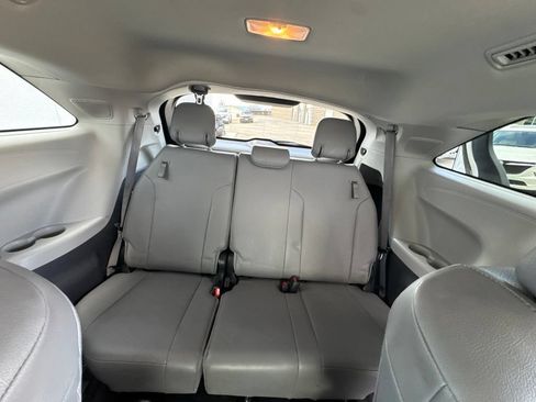 Used 2021 Toyota Sienna XLE w/ XLE Plus Package AWD/4WD image 34