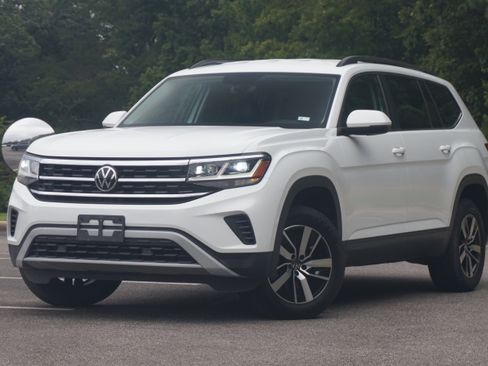 Used 2022 Volkswagen Atlas SE image 4