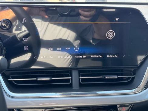 New 2026 Chevrolet Trax LT FWD image 15