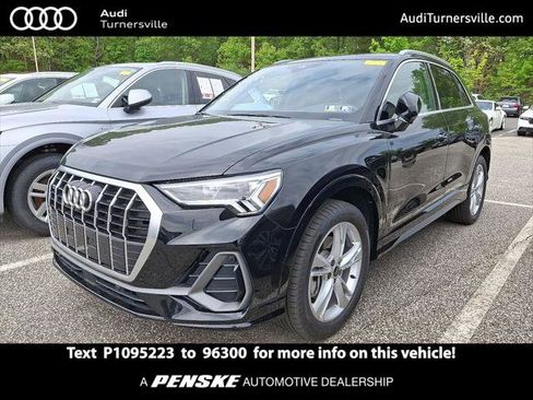 Certified 2023 Audi Q3 2.0T Premium Plus w/ Premium Plus Package AWD/4WD image 1