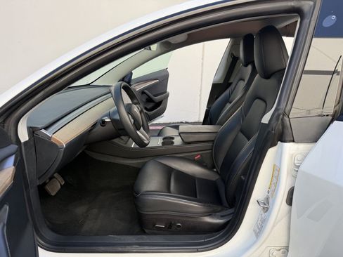 Used 2023 Tesla Model 3 Standard Range RWD image 11