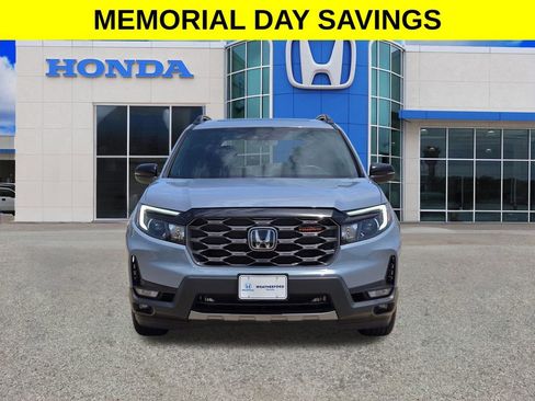 Used 2022 Honda Passport TrailSport image 8