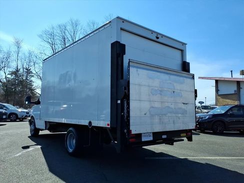 Used 2022 Chevrolet Express 3500 w/ Power Convenience Package image 16