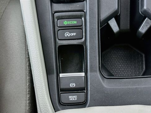 Used 2025 Honda Accord LX image 24