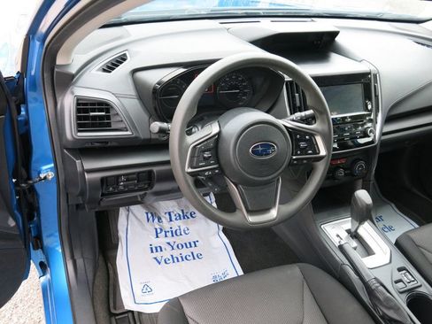 Used 2022 Subaru Impreza 2.0i Premium AWD/4WD image 11