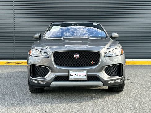 Used 2018 Jaguar F-PACE S AWD/4WD image 6