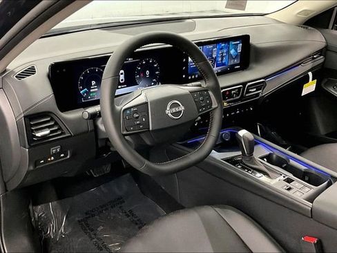 New 2026 Nissan Sentra SR w/ SR Premium Package image 7