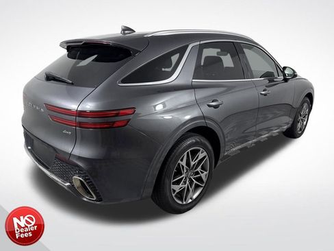 Used 2023 Genesis GV70 2.5T w/ Select Package AWD/4WD image 3