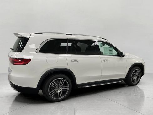 New 2026 Mercedes-Benz GLS 450 4MATIC image 2